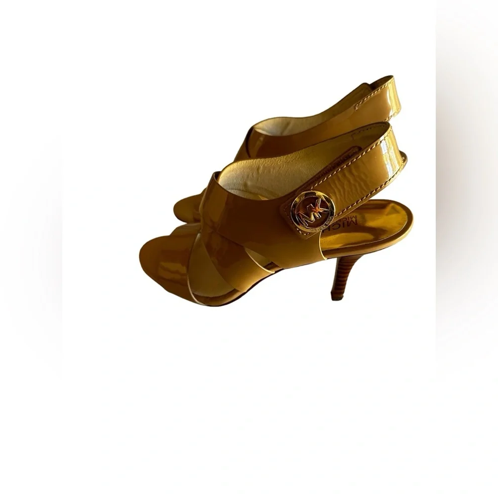 MICHAEL KORS JOSSELLE OPEN TOE WOMANS CAMEL LEATHER SHOE SZ 7M - Picture 2 of 13